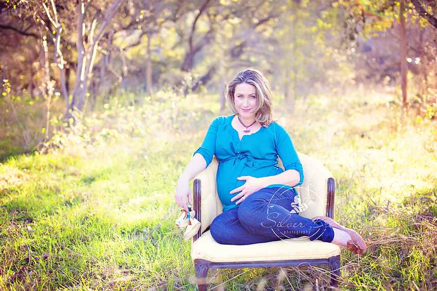 Best-Austin-Maternity-Photogapher