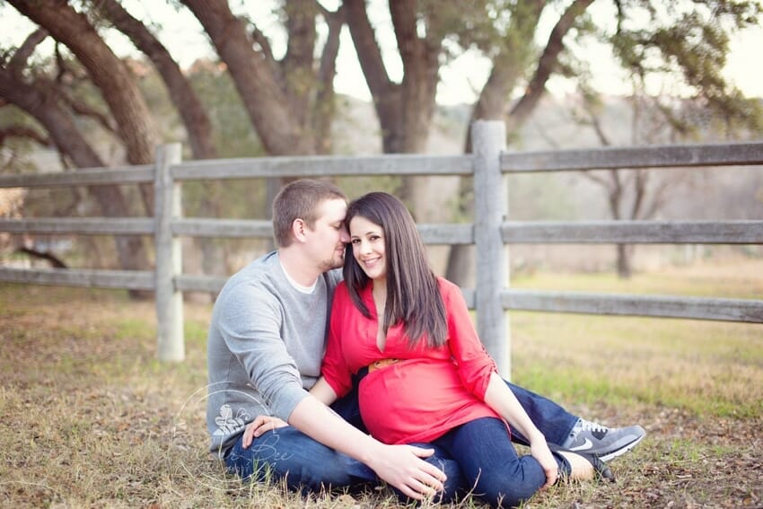 Outdoor Maternity Photography at Bull Creek Park