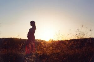 professional maternity photographer in austin tx