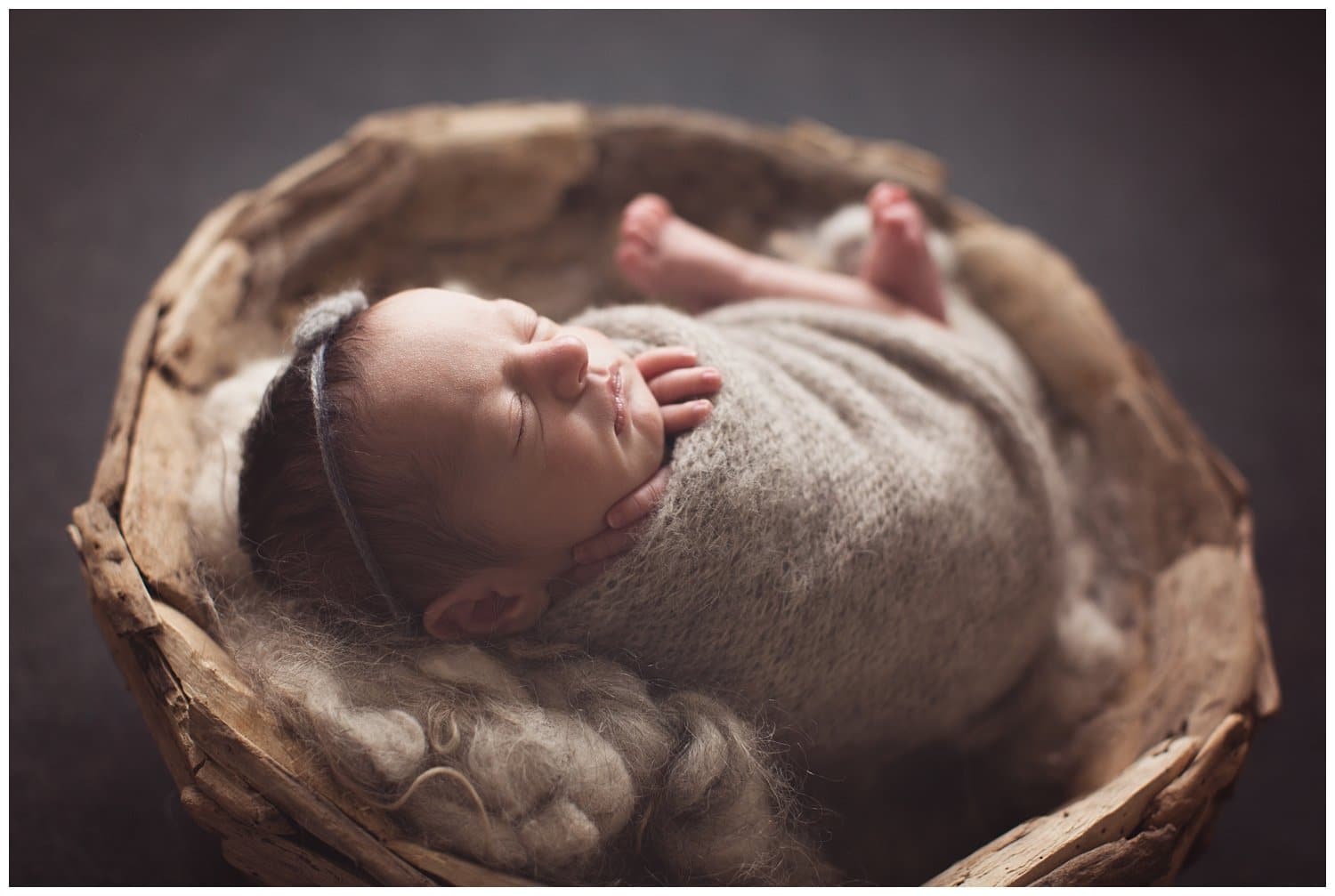 Modern Austin Newborn Photographer