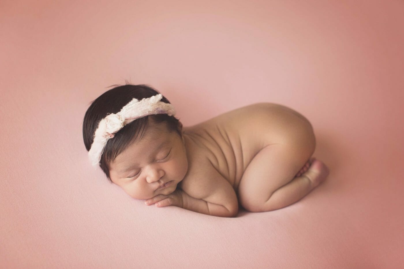 newborn photographer in austin texas