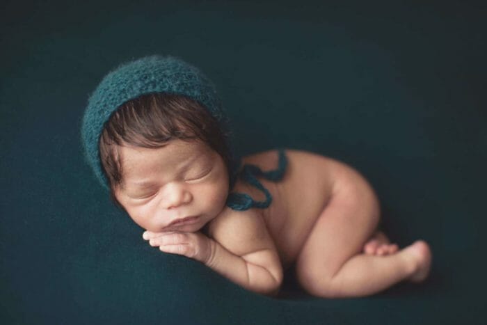teal backdrop for newbornphotography