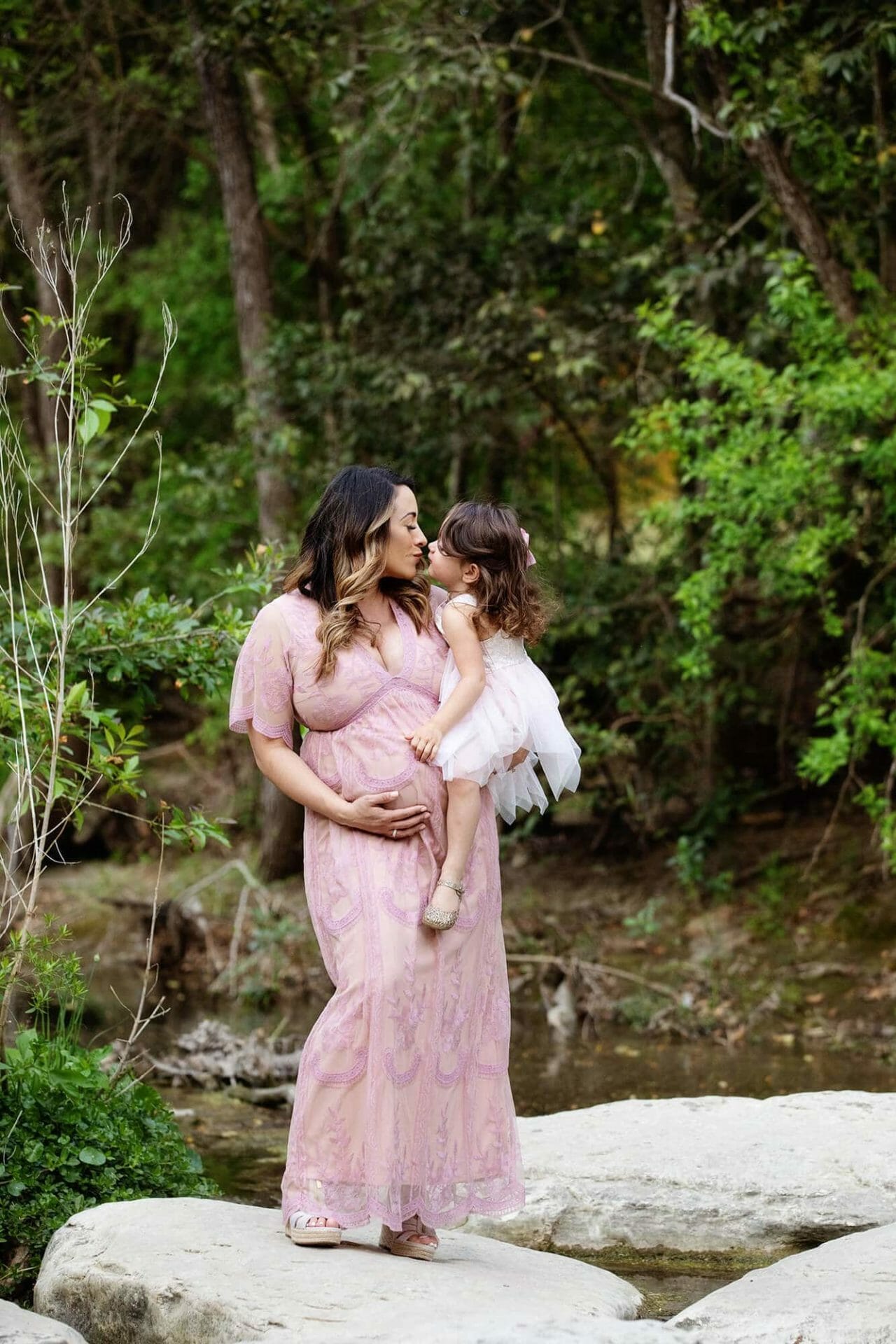 mother daughter maternity photo