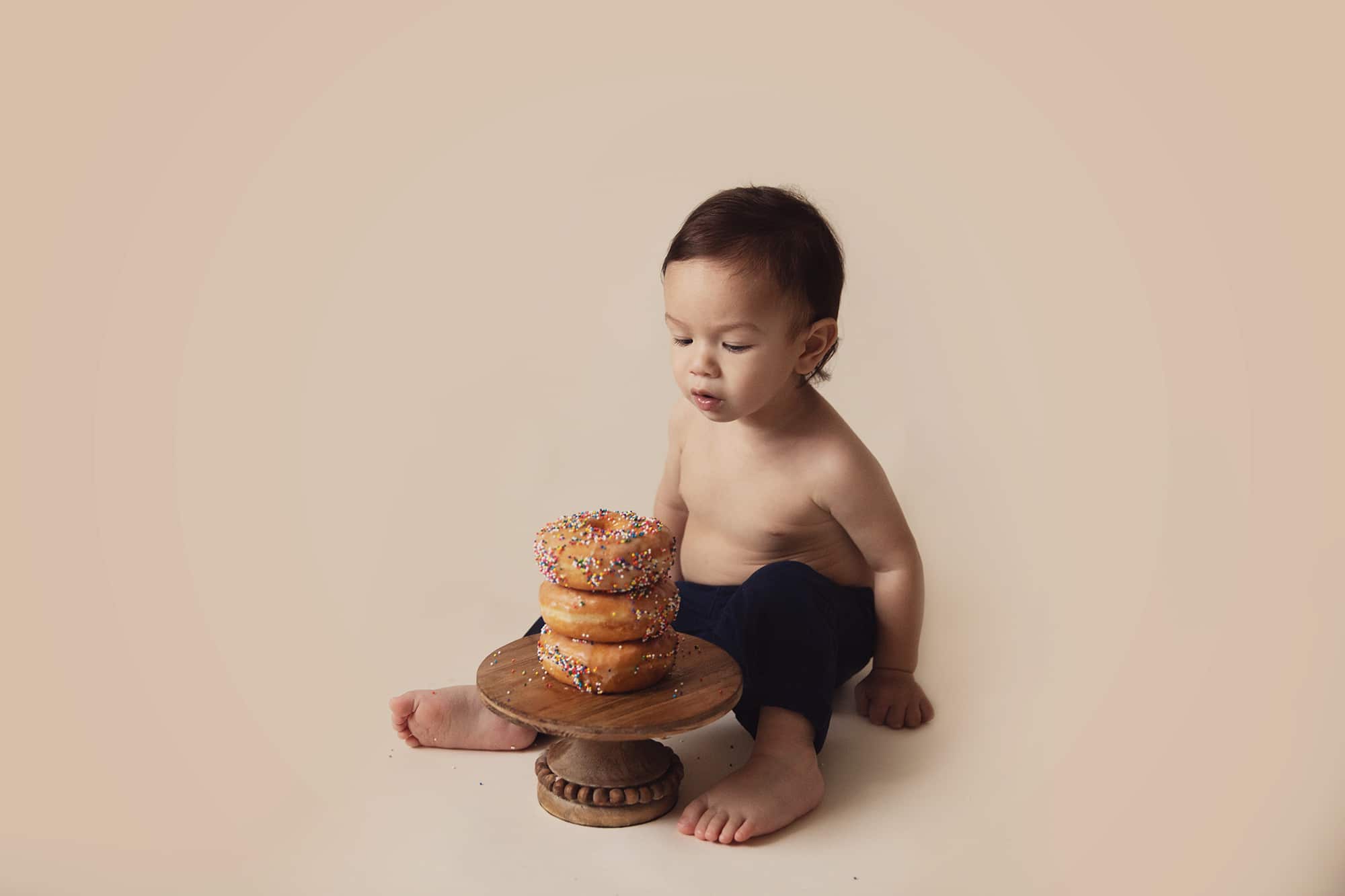 Donut Smash | Baby Photographer in Austin, Texas