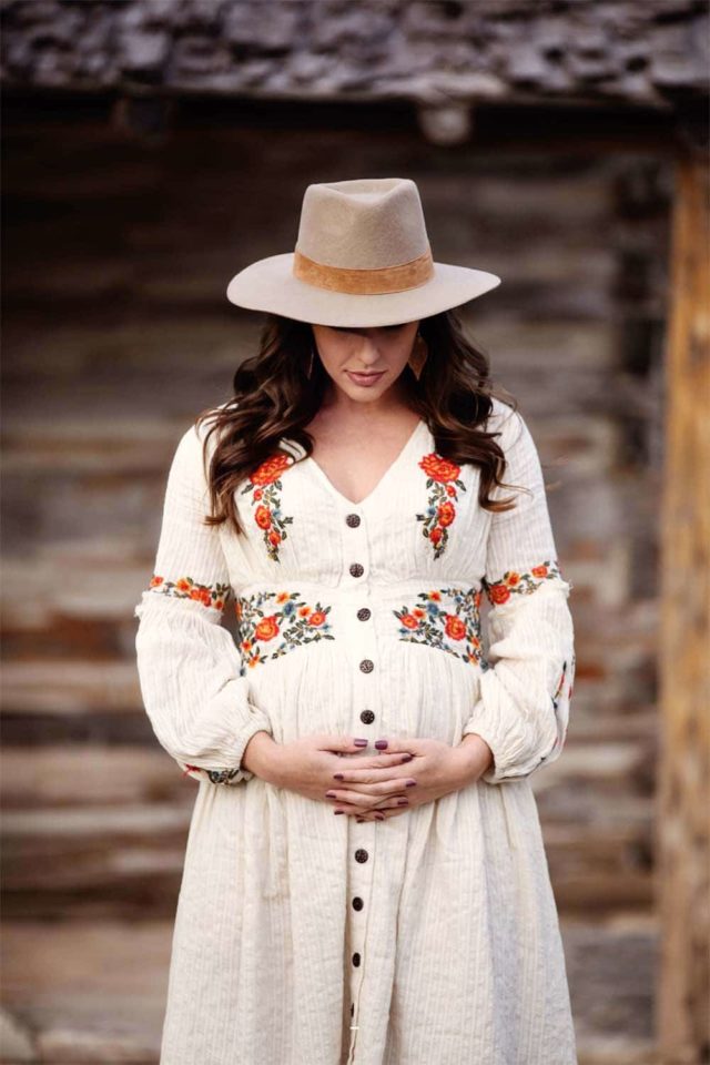 maternity photographer austin tx