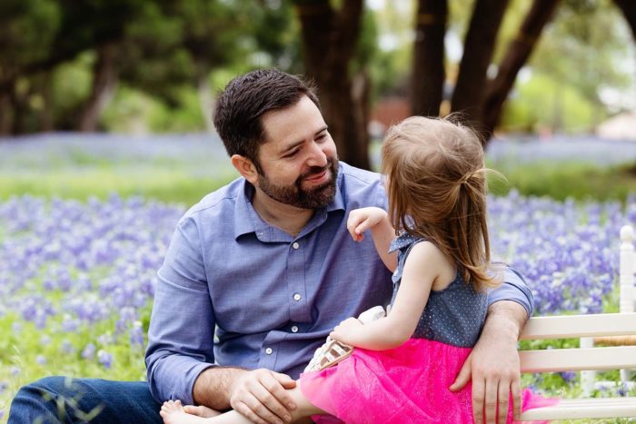 Daddy and daughter photo sessions in Austin blue bonnet field | Silver Bee Photography