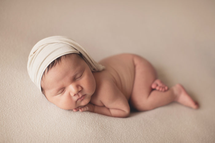 sleepy hat for newborn photographers | Silver Bee Photography