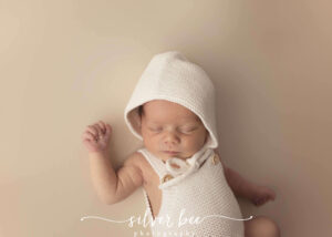 best newborn portraits Austin, austin tx newborn photography session, professional newborn photography